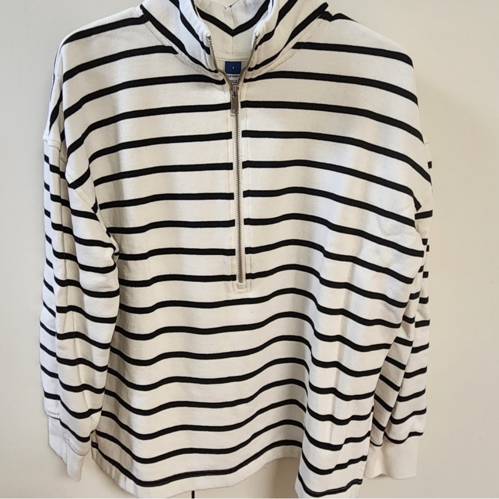 Old navy half zip stripe sweatshirt fleece